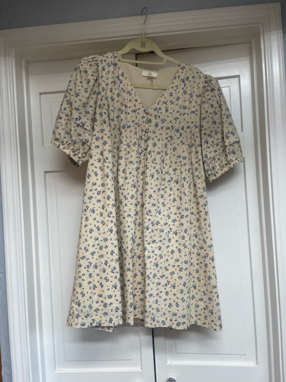 Size large Entro dress ( worn once)